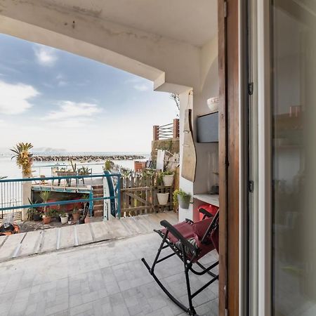 Marevestrum - Incantevole Casa Con Accesso Diretto In Spiaggia Bacoli Ngoại thất bức ảnh